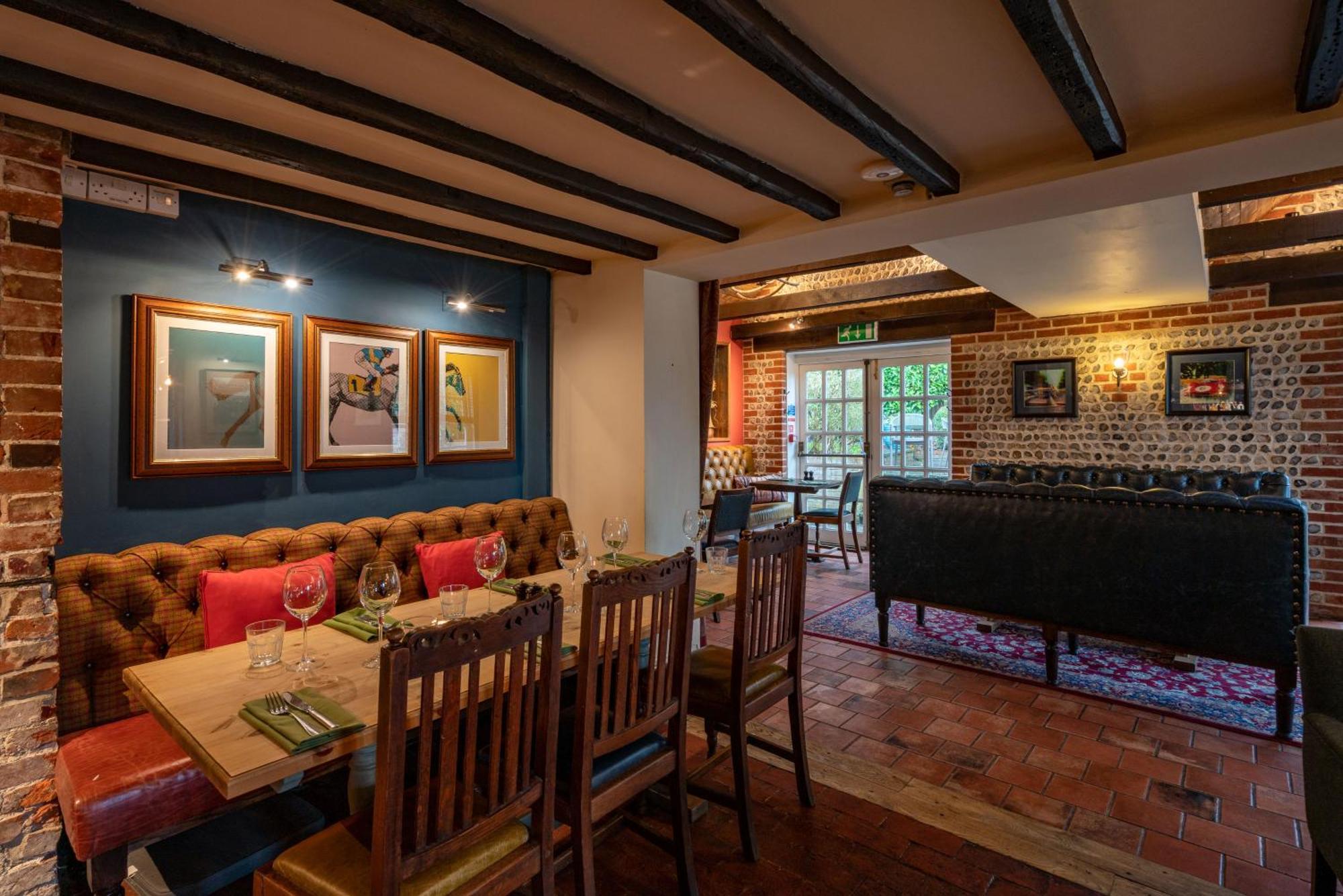 The Royal Oak Inn Чичестер Экстерьер фото