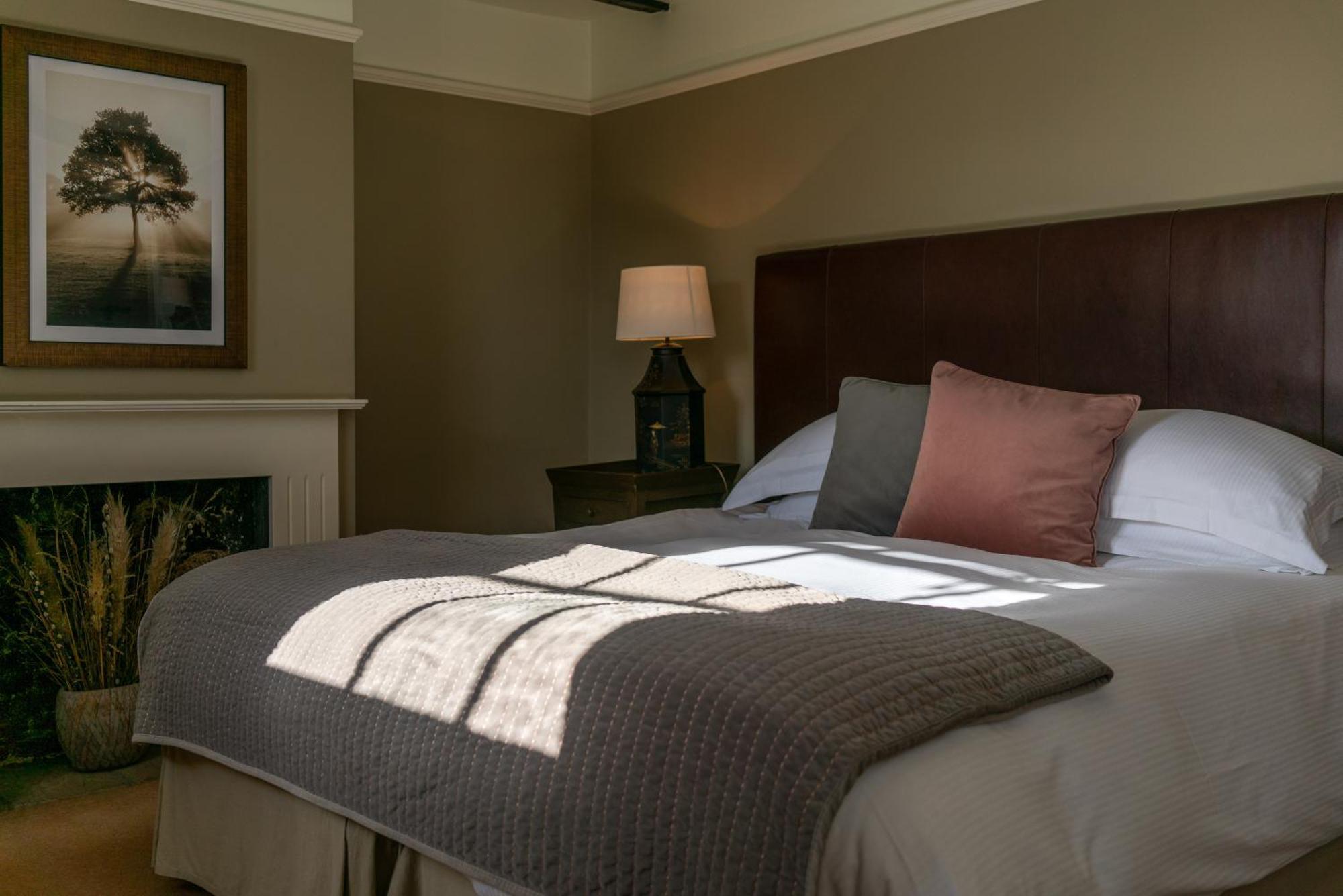 The Royal Oak Inn Чичестер Экстерьер фото
