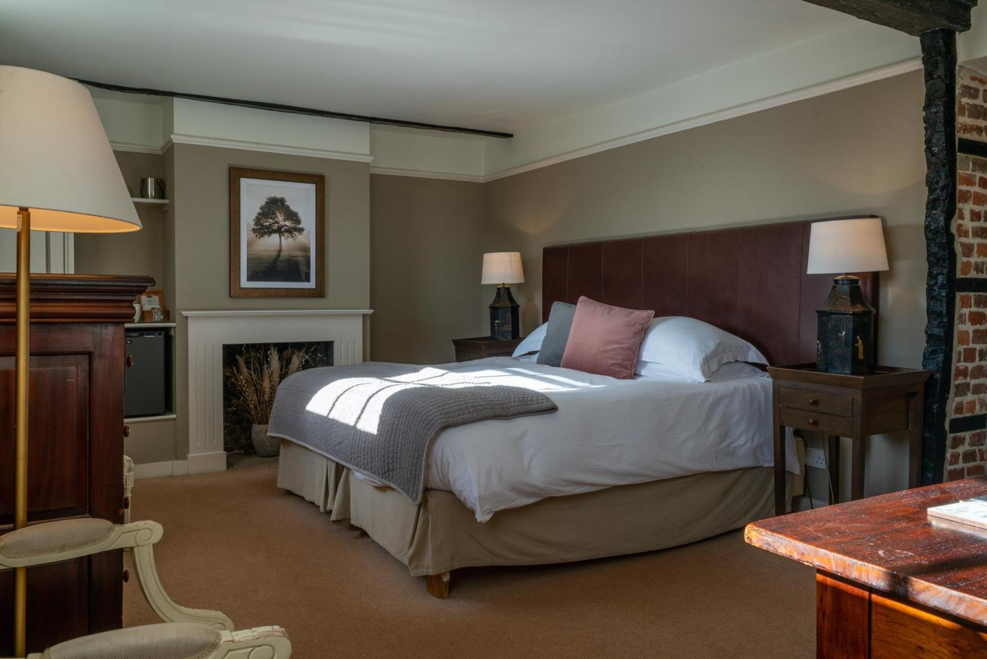 The Royal Oak Inn Чичестер Экстерьер фото